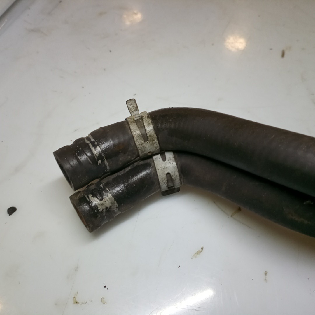 Tubo de Água FORD FIESTA IV (JA_, JB_) | 95 - 02 Imagem-2