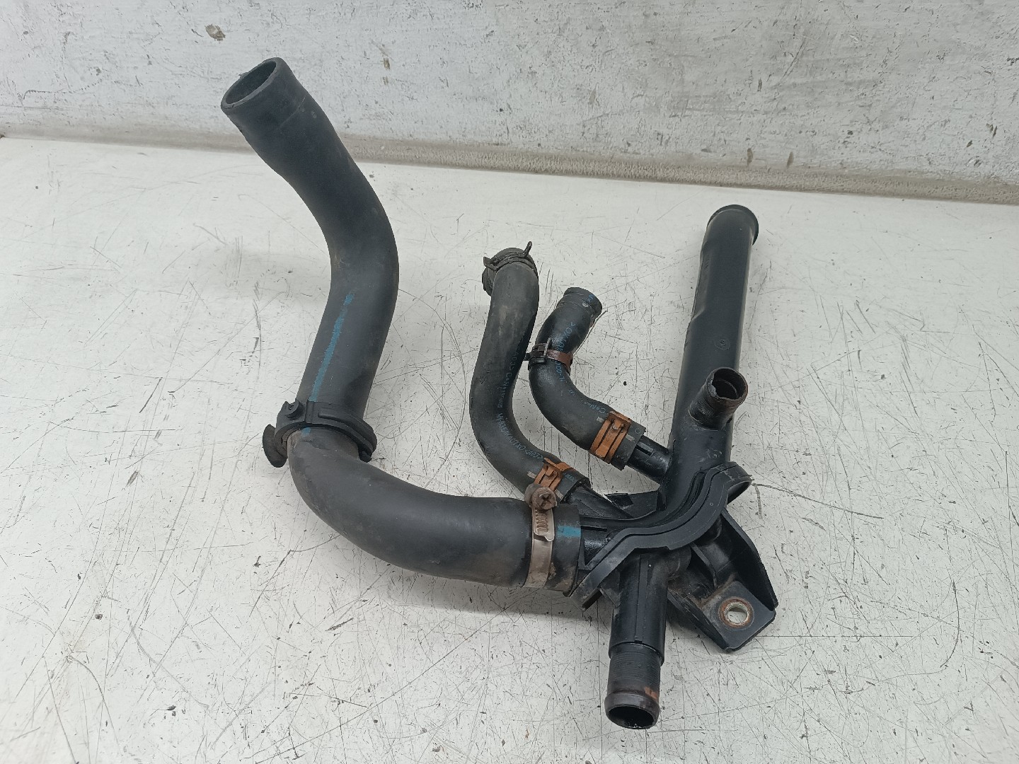 Tubo de Água RENAULT CLIO II Caixa (SB0/1/2_) | 98 -  Imagem-1