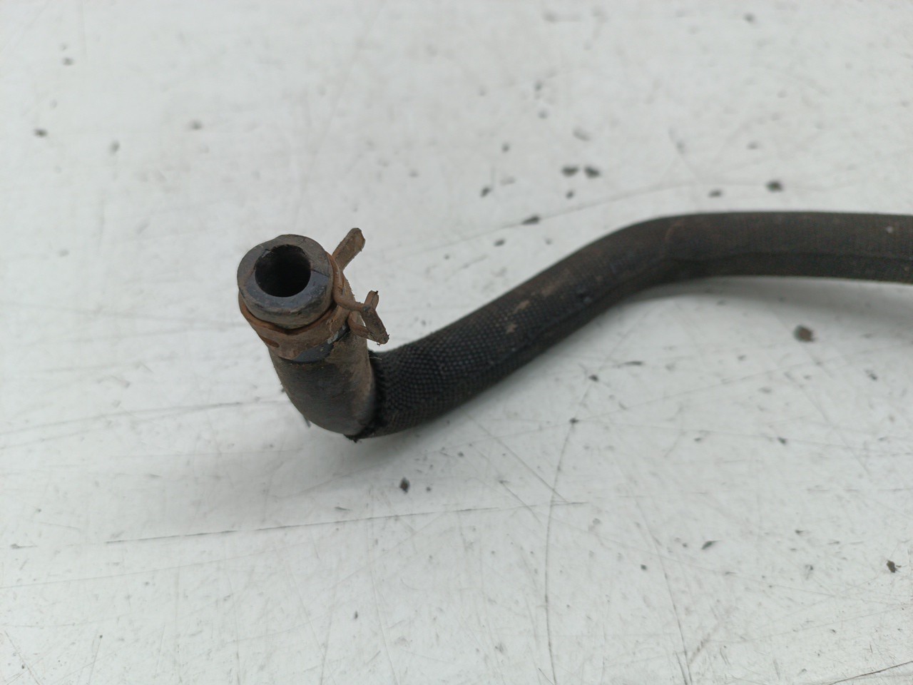 Tubo de Água RENAULT CLIO II Caixa (SB0/1/2_) | 98 -  Imagem-1