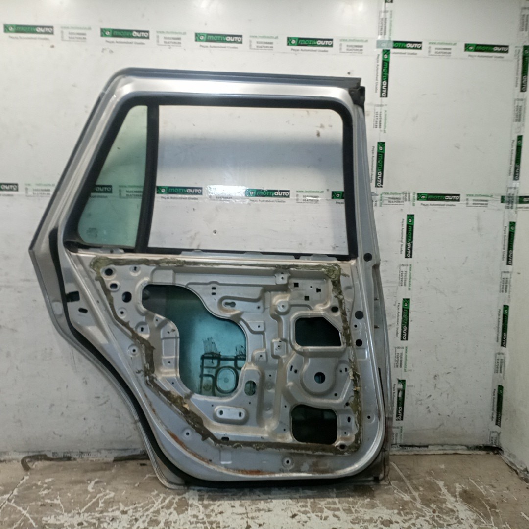 Porta Traseira Esquerda NISSAN PRIMERA Traveller (WP11) | 96 - 02 Imagem-3