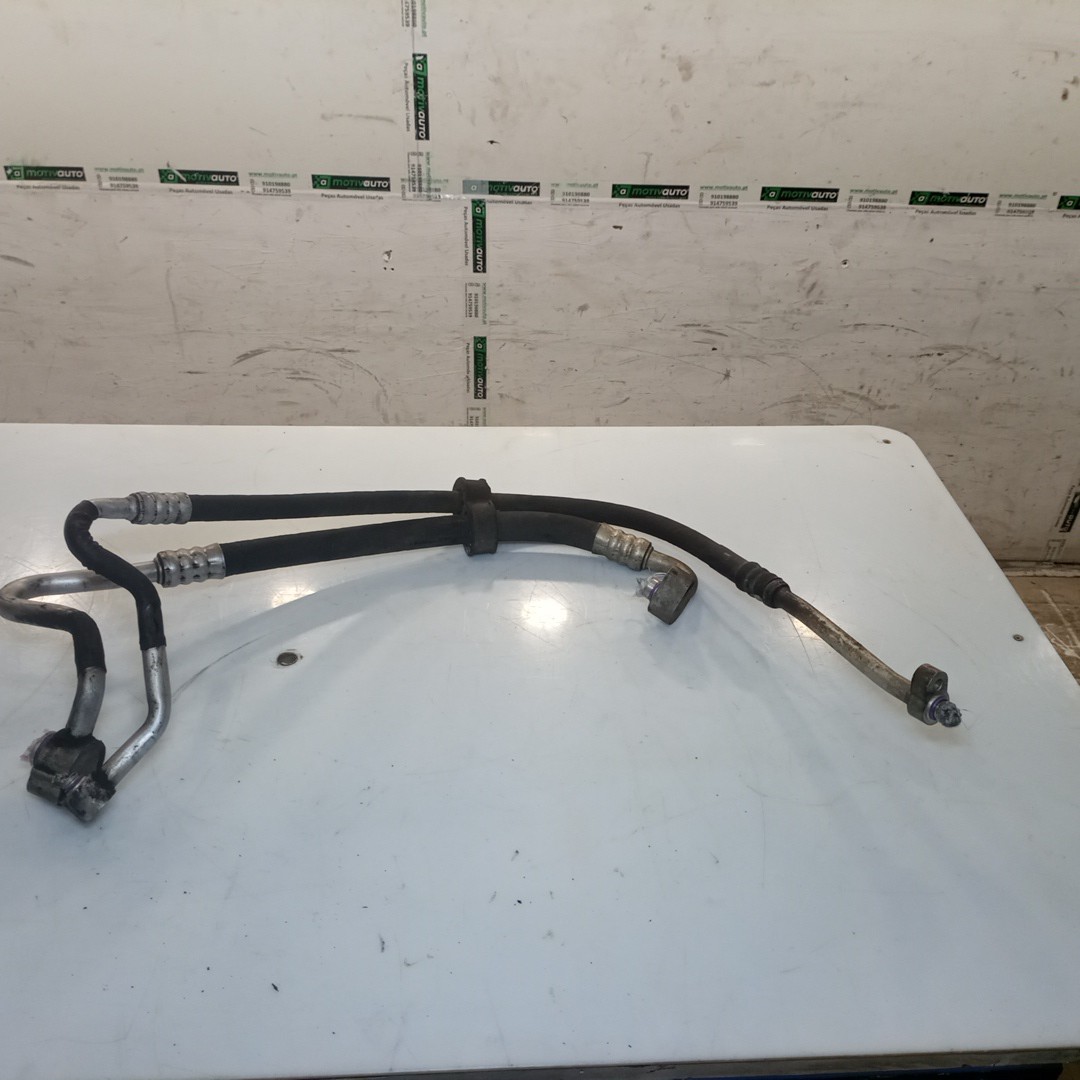 Tubo de Ar condicionado VOLKSWAGEN PASSAT Variant (3B6) | 00 - 05 Imagem-3