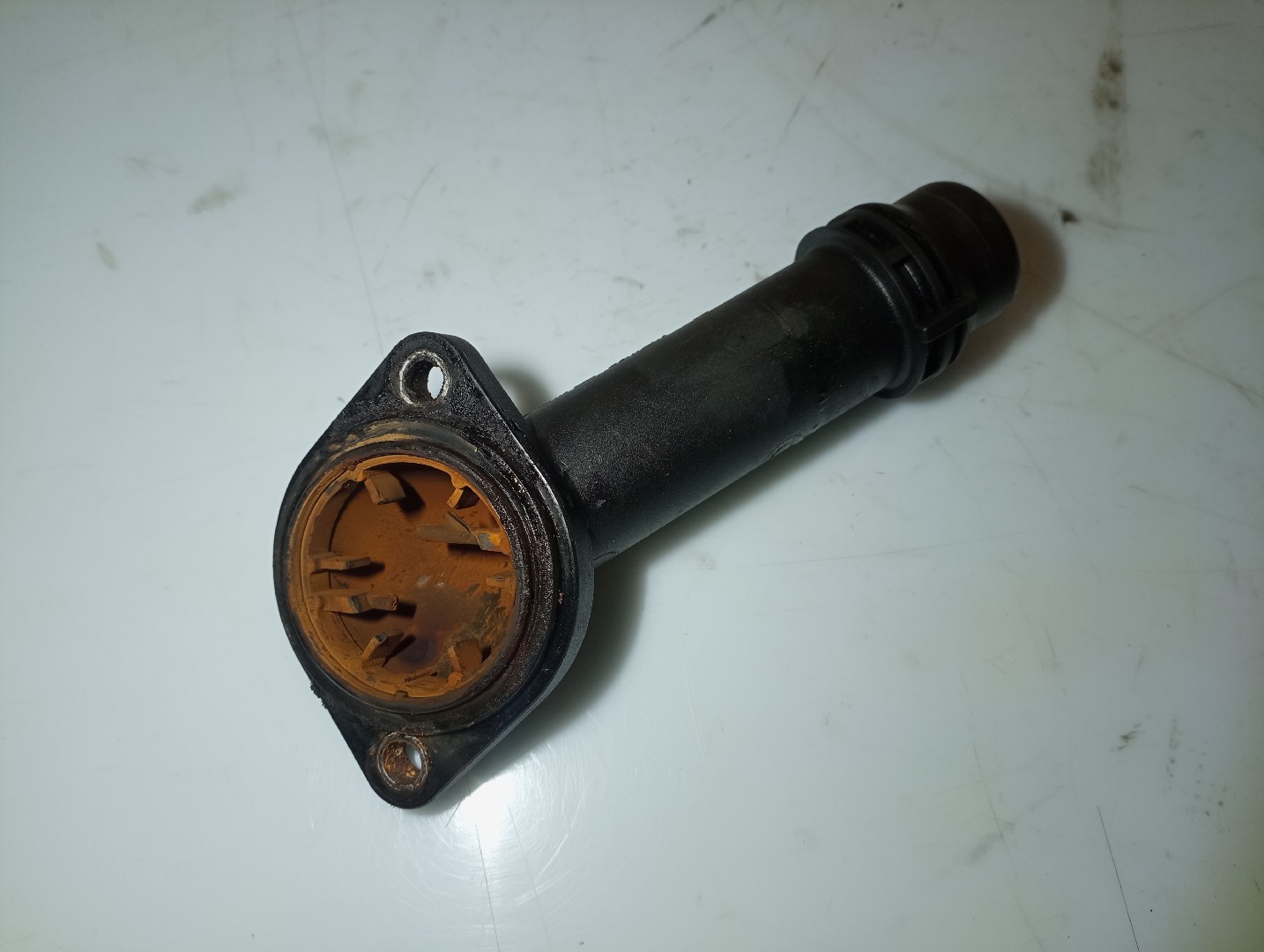 Carcaça de termostato VOLKSWAGEN PASSAT Variant (3B6) | 00 - 05