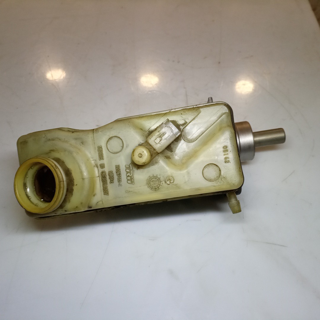 Bomba dos Travões RENAULT SCÉNIC II (JM0/1_) | 03 - 10 Imagem-1