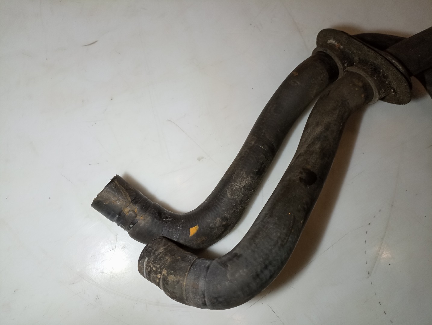 Tubo de Água VOLKSWAGEN PASSAT Variant (3B6) | 00 - 05 Imagem-1