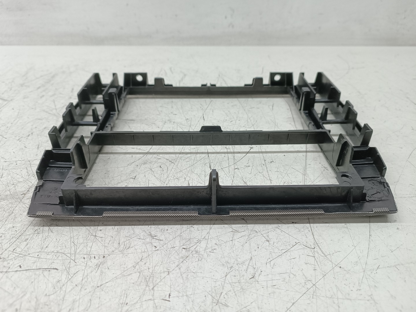 Moldura de consola central VOLKSWAGEN PASSAT Variant (3B6) | 00 - 05 Imagem-2