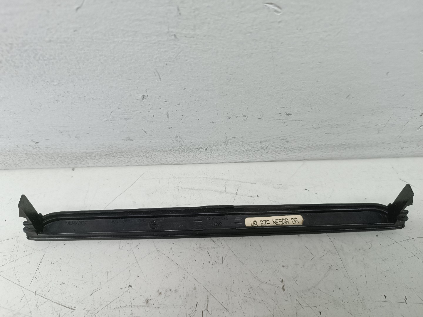 Moldura de consola central VOLKSWAGEN PASSAT Variant (3B6) | 00 - 05 Imagem-1