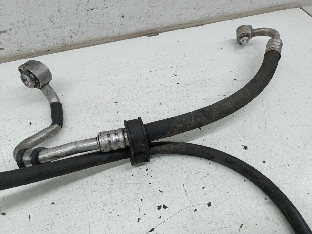 Tubo de Ar Condicionado VOLKSWAGEN PASSAT Variant (3B6) | 00 - 05 Imagem-3