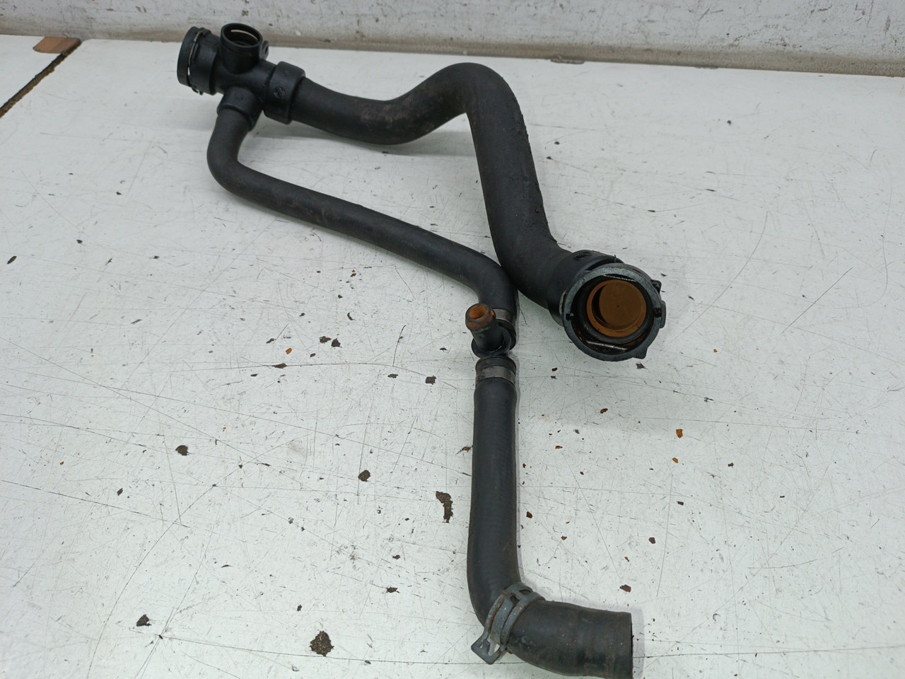 Tubo de Água VOLKSWAGEN PASSAT Variant (3B6) | 00 - 05 Imagem-3