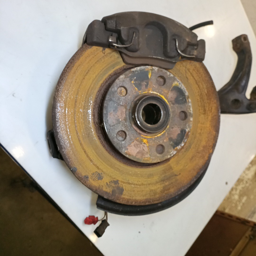 Manga de Eixo Frente direita VOLKSWAGEN PASSAT Variant (3B6) | 00 - 05 Imagem-1