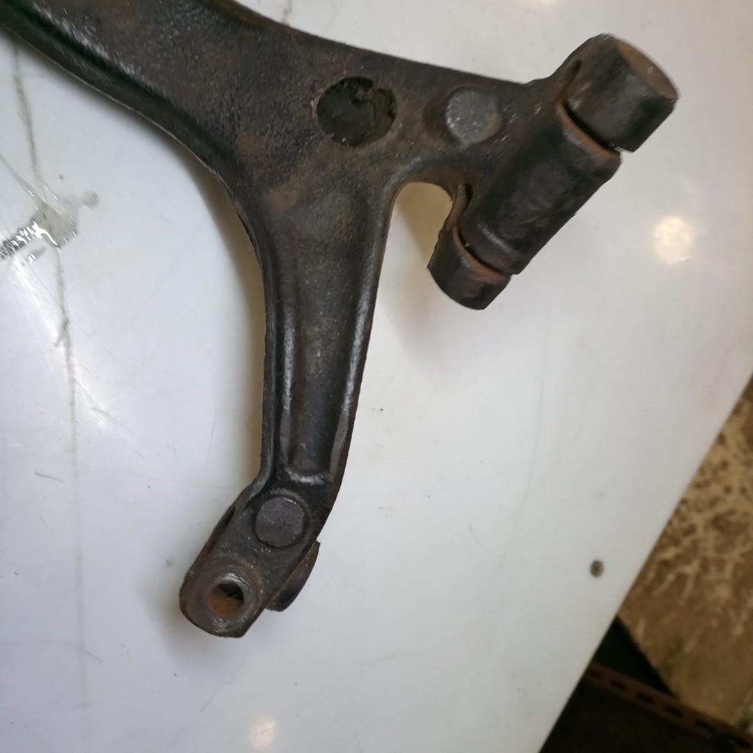 Manga de Eixo Frente Esquerda VOLKSWAGEN PASSAT Variant (3B6) | 00 - 05 Imagem-2