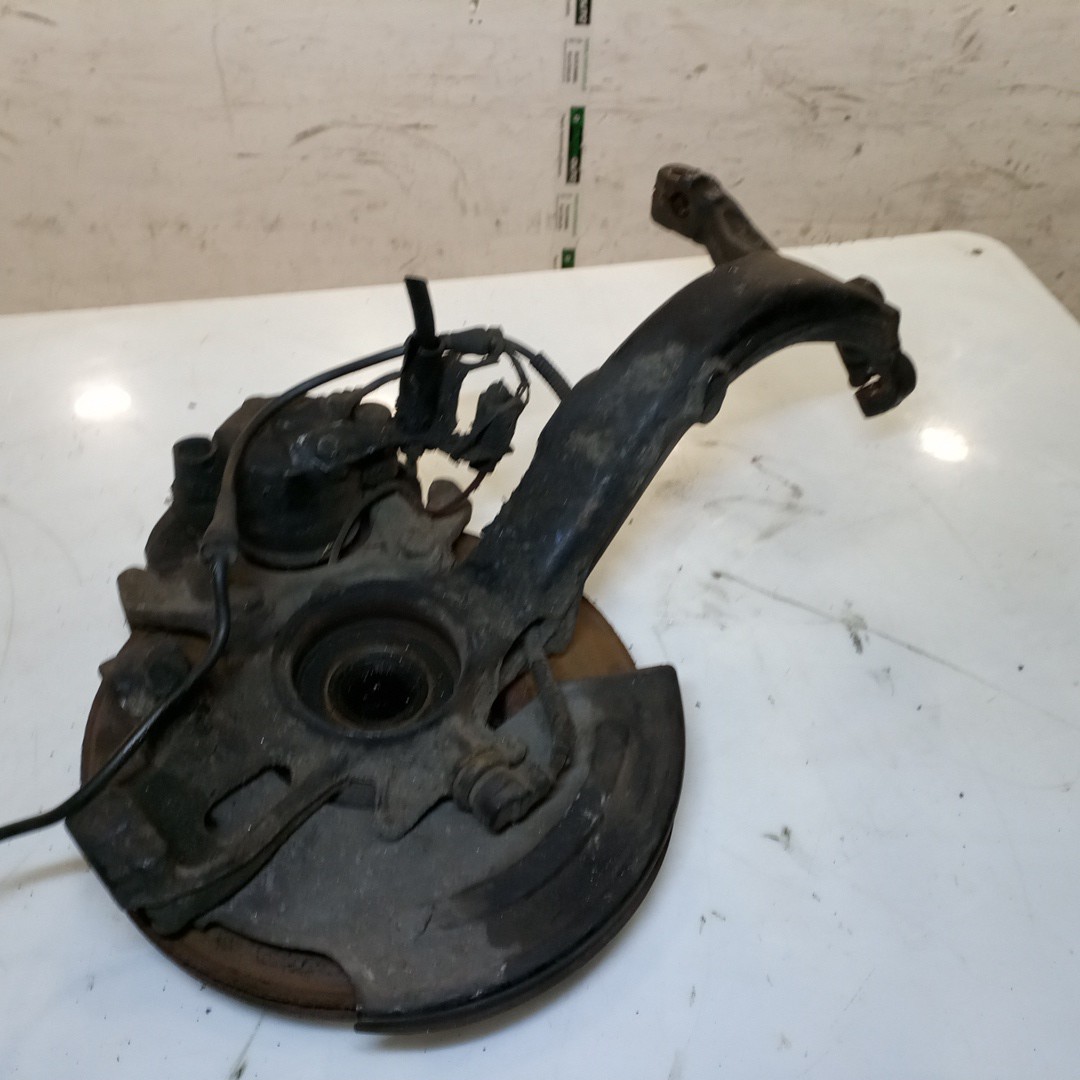 Manga de Eixo Frente Esquerda VOLKSWAGEN PASSAT Variant (3B6) | 00 - 05 Imagem-3