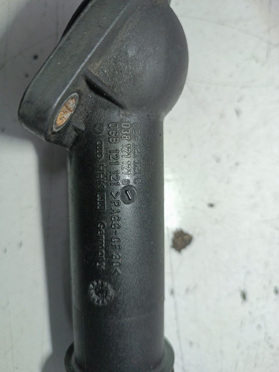 Tubo de Água VOLKSWAGEN PASSAT Variant (3B6) | 00 - 05 Imagem-1