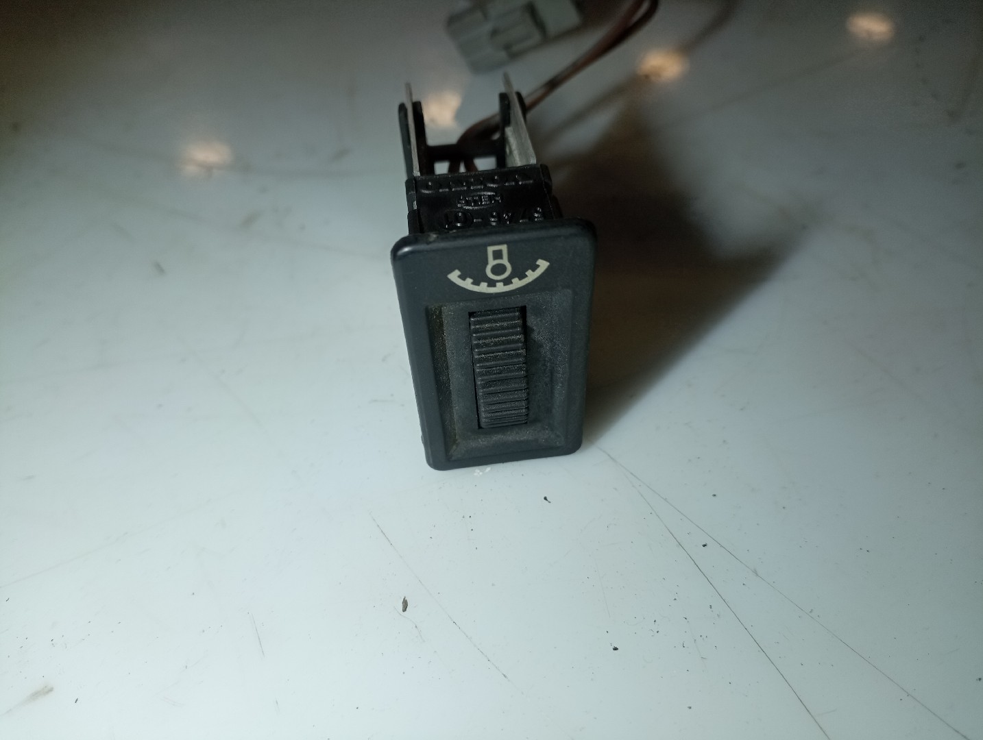 Regulador de luzes VOLVO 460 L (464) | 88 - 96 Imagem-2