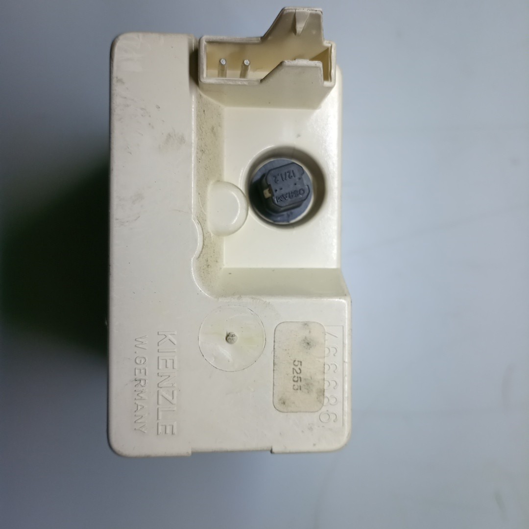Moldura de relógio VOLVO 460 L (464) | 88 - 96 Imagem-3