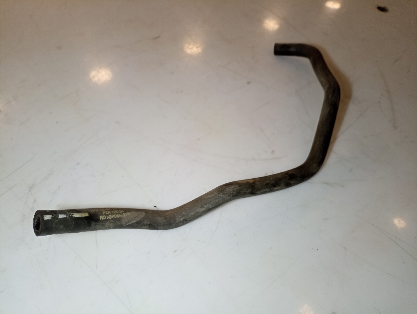 Tubo de Água VOLKSWAGEN POLO (6R1, 6C1) | 09 -  Imagem-2