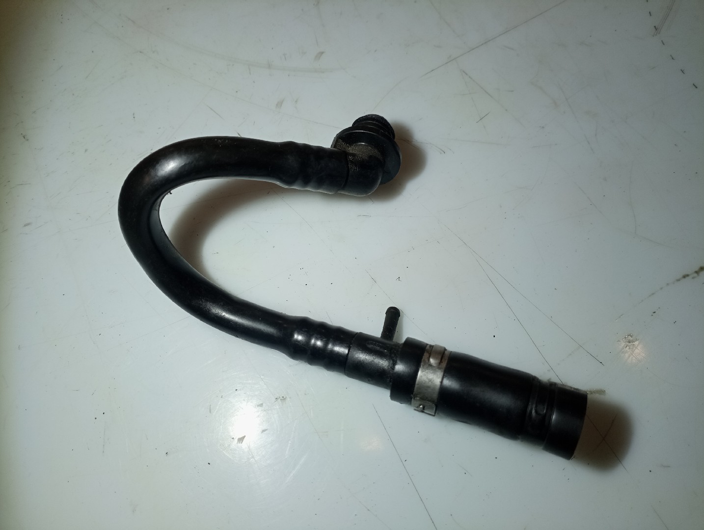 Tubo flexível de vacuo,sistema de travagem VOLKSWAGEN PASSAT Variant (3B6) | 00 - 05 Imagem-2
