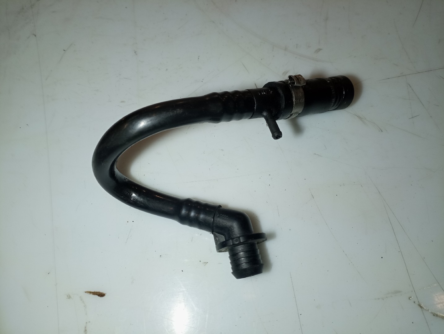 Tubo flexível de vacuo,sistema de travagem VOLKSWAGEN PASSAT Variant (3B6) | 00 - 05