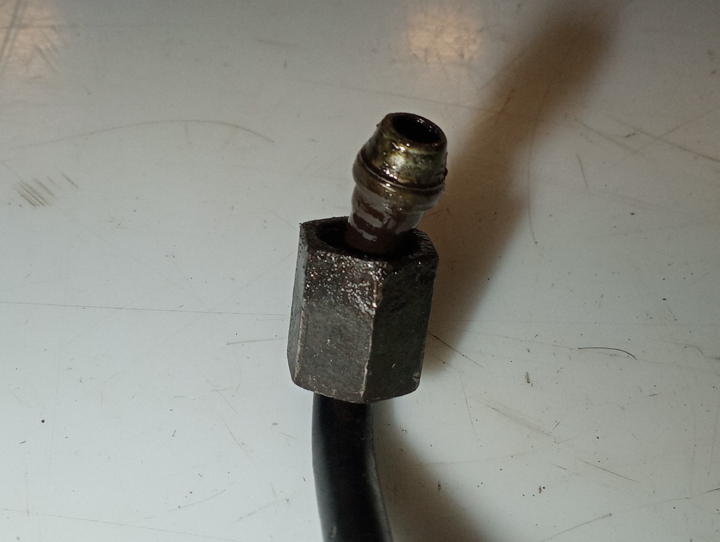 Tubo de alimentação de óleo para Turbo VOLKSWAGEN PASSAT Variant (3B6) | 00 - 05 Imagem-5