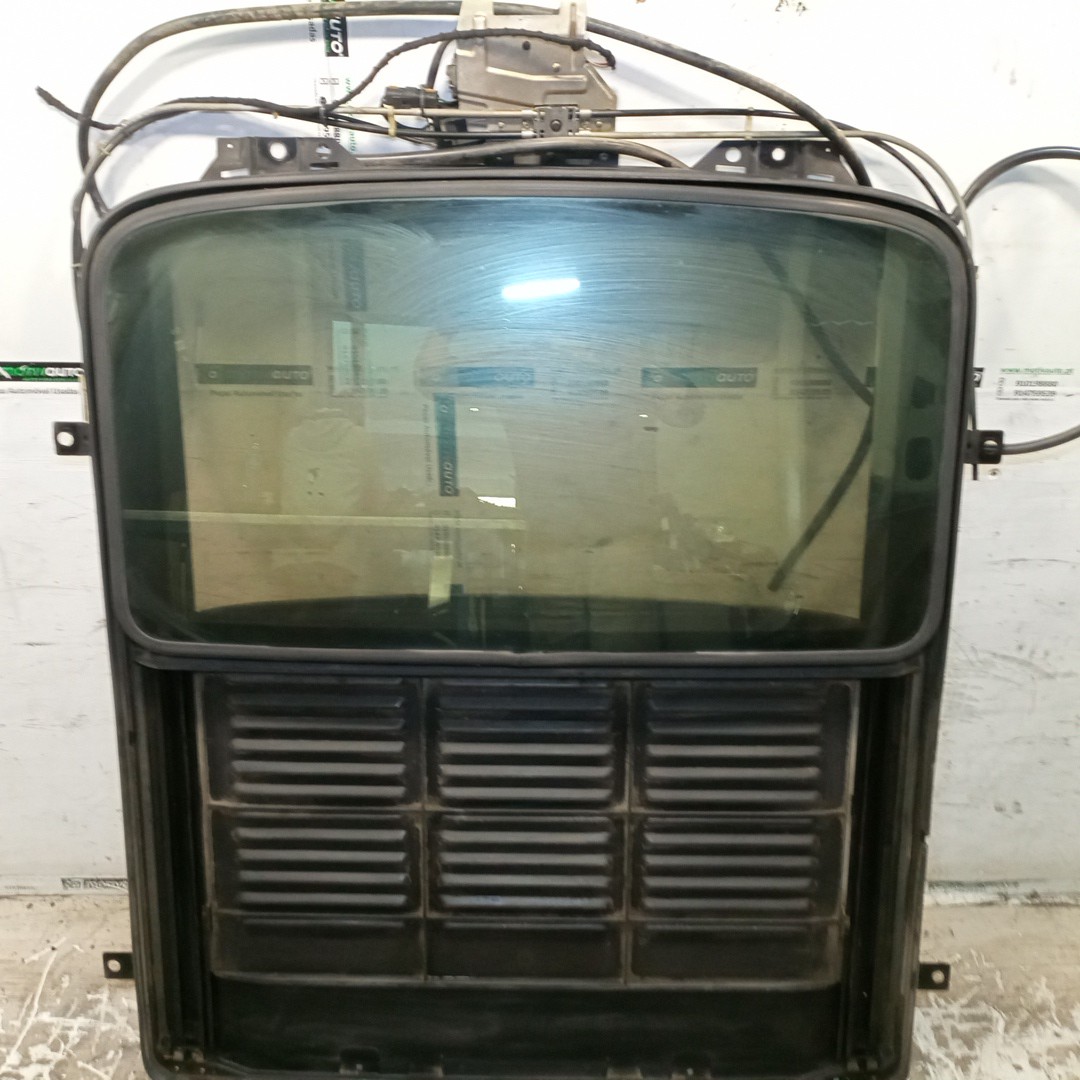 Teto de abrir VOLVO 460 L (464) | 88 - 96