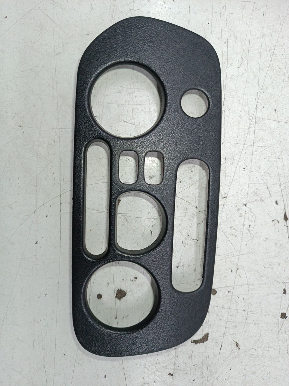 Moldura de consola central MITSUBISHI COLT V (CJ_, CP_) | 95 - 04 Imagem-4