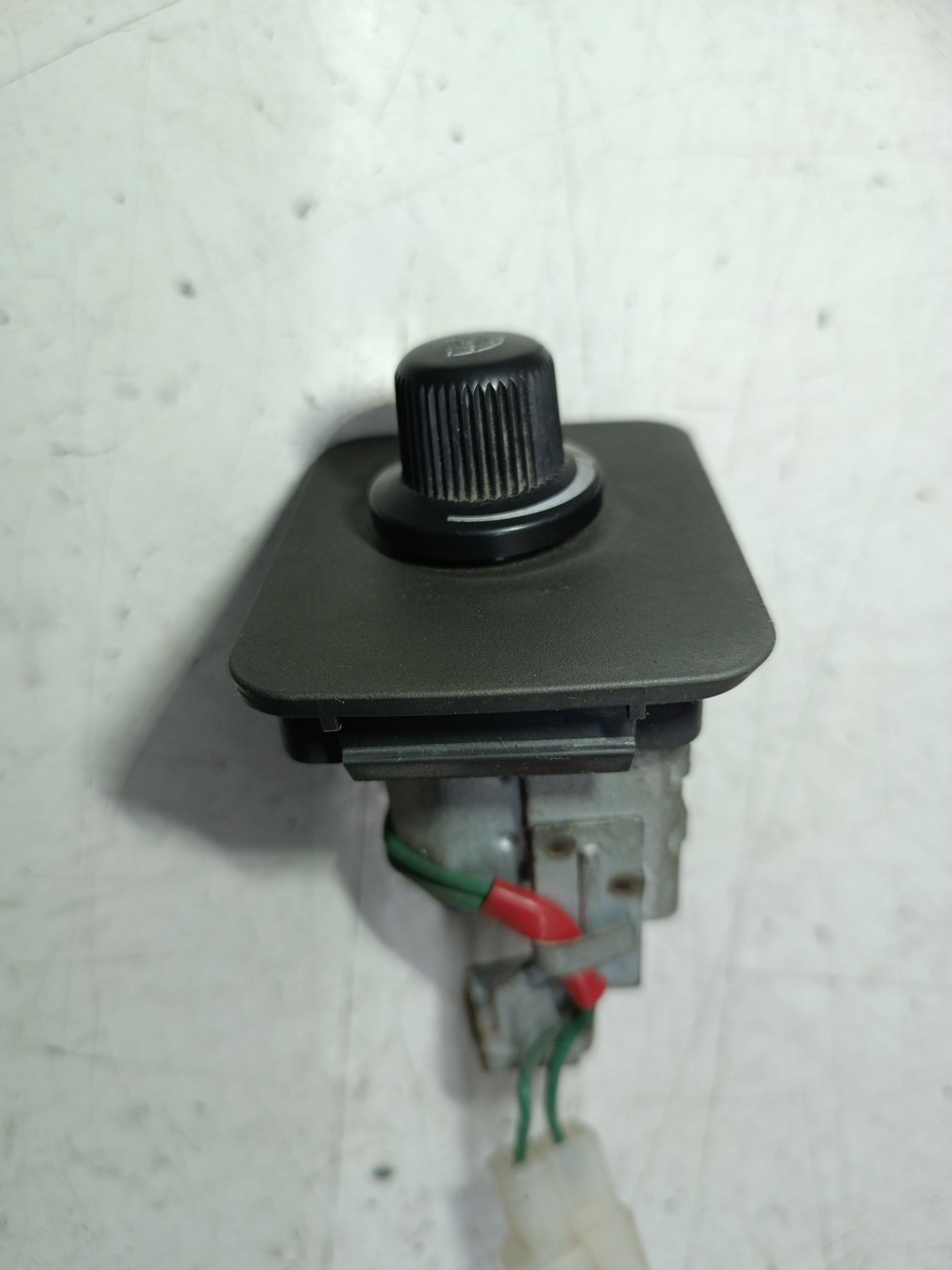 Regulador de luzes MITSUBISHI COLT V (CJ_, CP_) | 95 - 04 Imagem-6