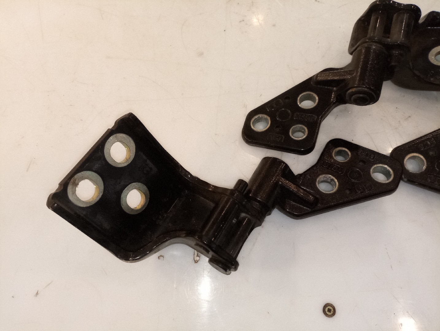 Dobradiças da porta CITROEN BERLINGO (B9) | 08 -  Imagem-1