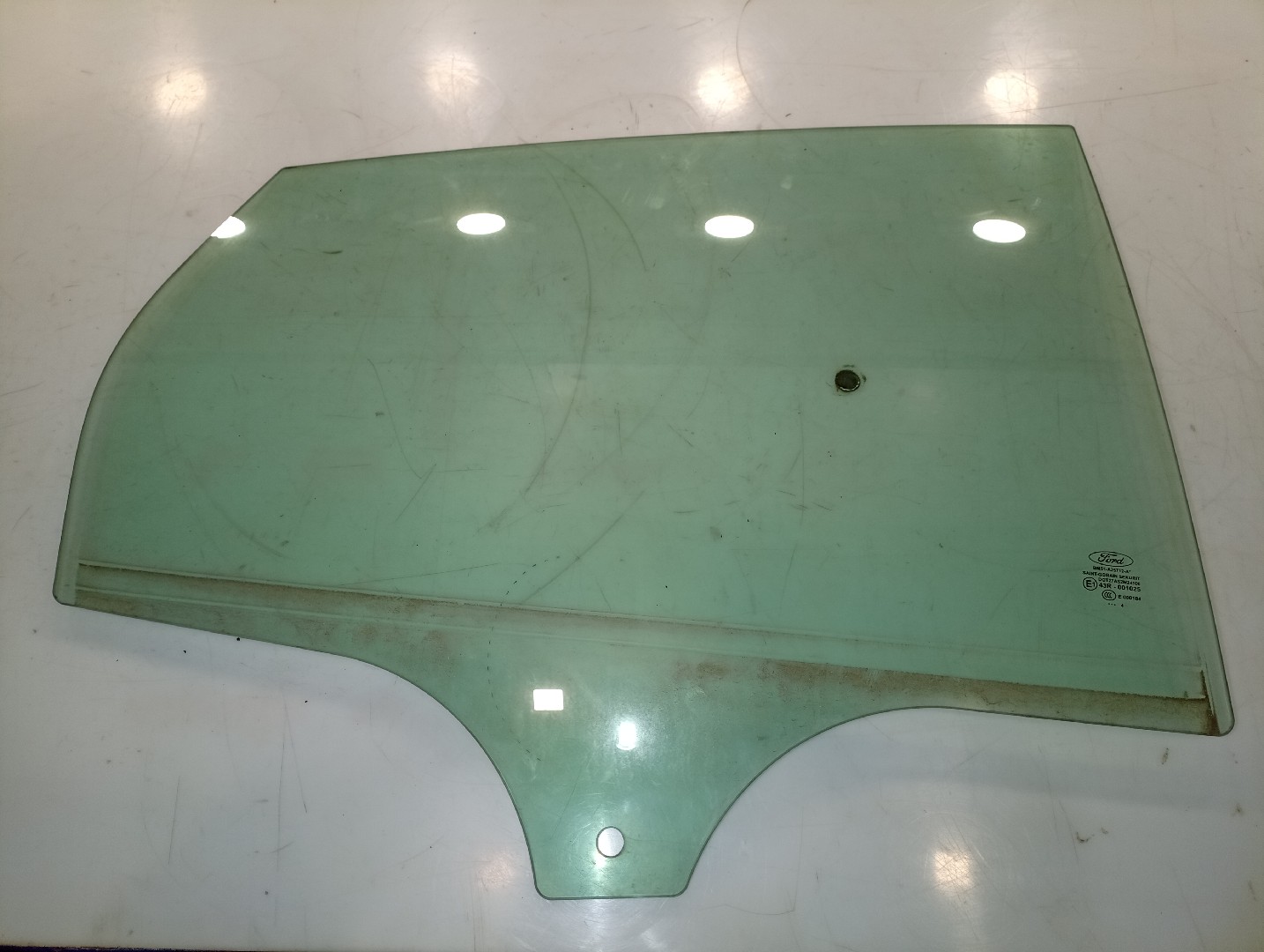 Vidro Traseiro Direito FORD FOCUS III | 10 - 