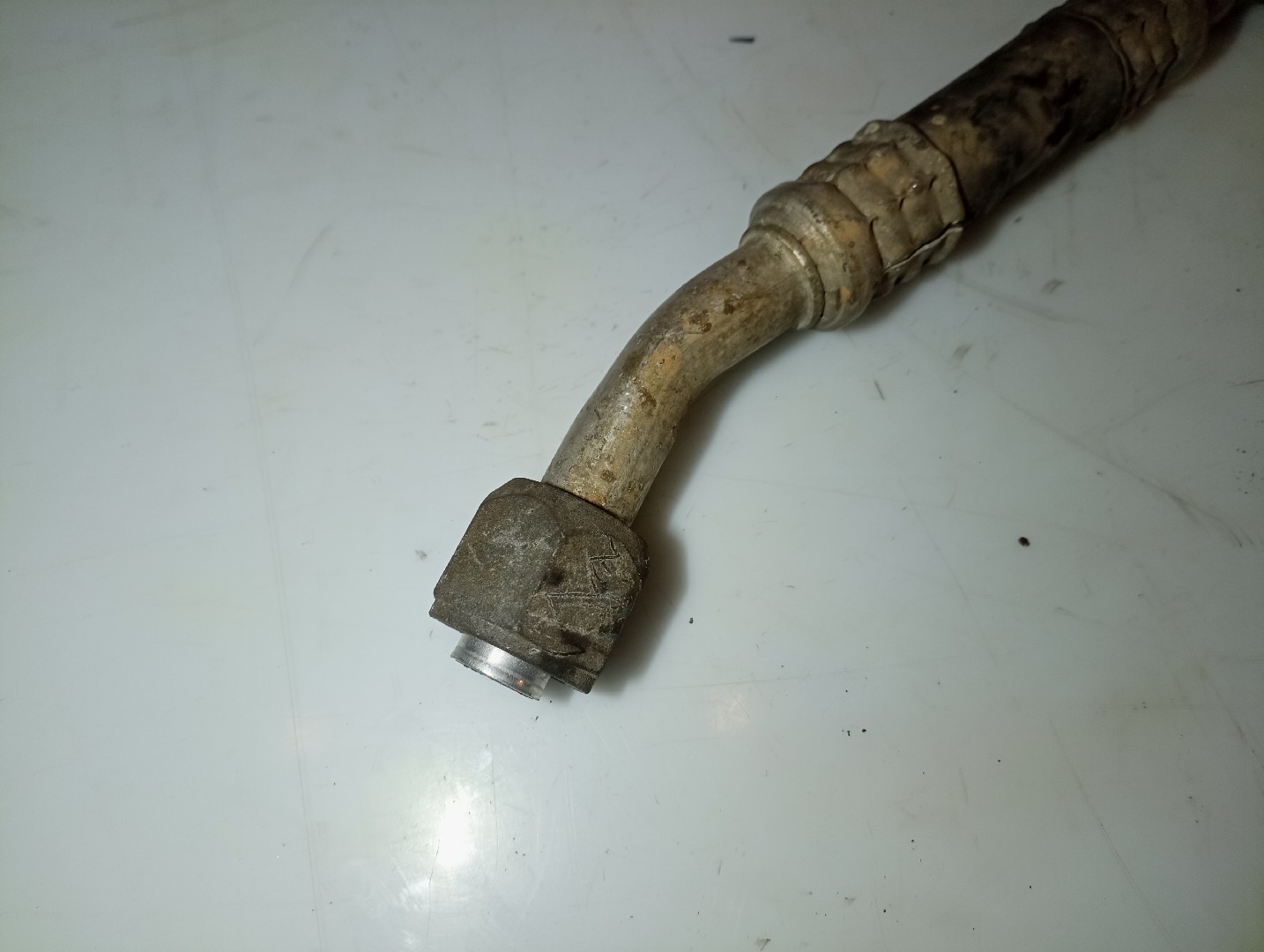 Tubo de Ar condicionado VOLVO 460 L (464) | 88 - 96 Imagem-1