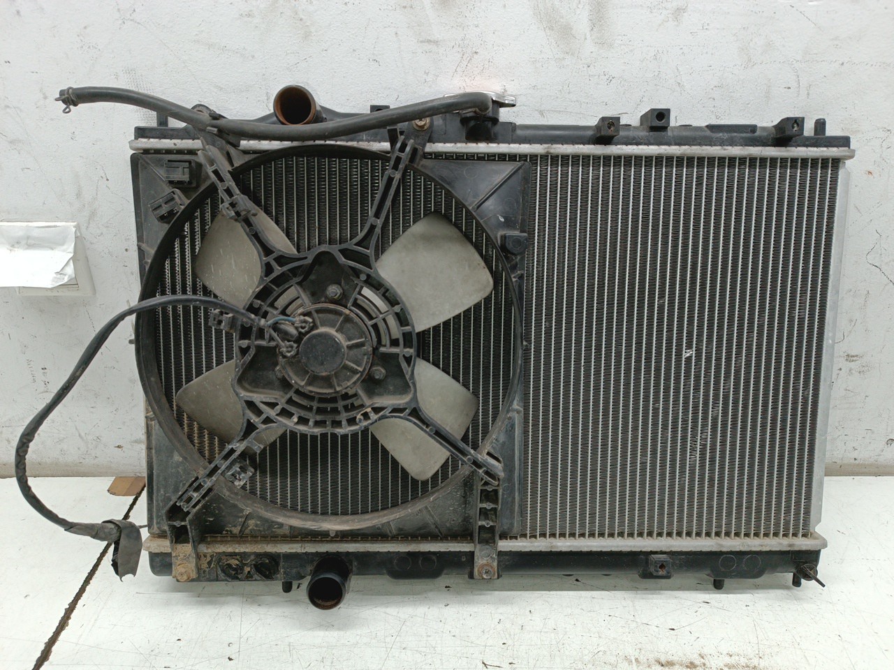 Radiador da Água MITSUBISHI COLT V (CJ_, CP_) | 95 - 04