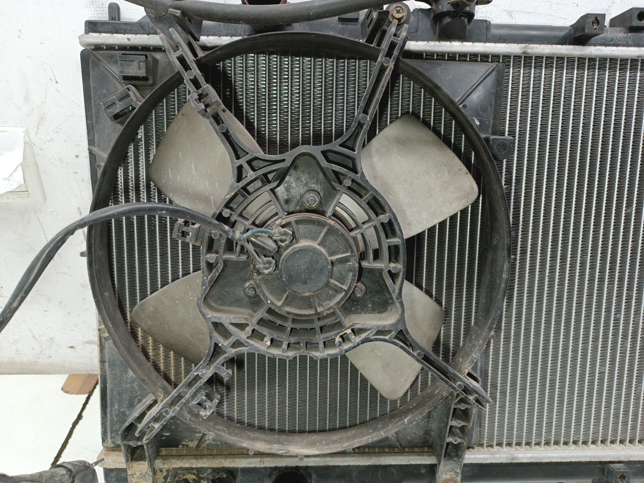 Radiador da Água MITSUBISHI COLT V (CJ_, CP_) | 95 - 04 Imagem-1