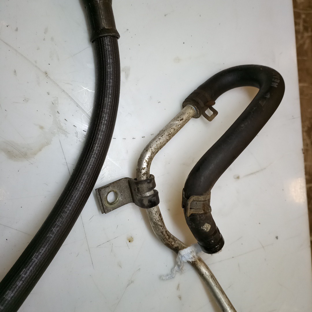 Tubos de direção assistida VOLVO 460 L (464) | 88 - 96 Imagem-3