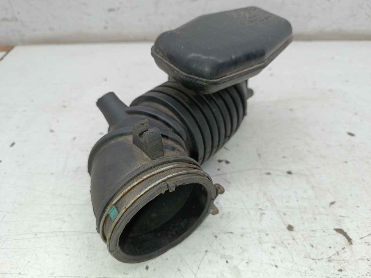 Ressonador de caixa de filtro de ar MITSUBISHI COLT V (CJ_, CP_) | 95 - 04 Imagem-5