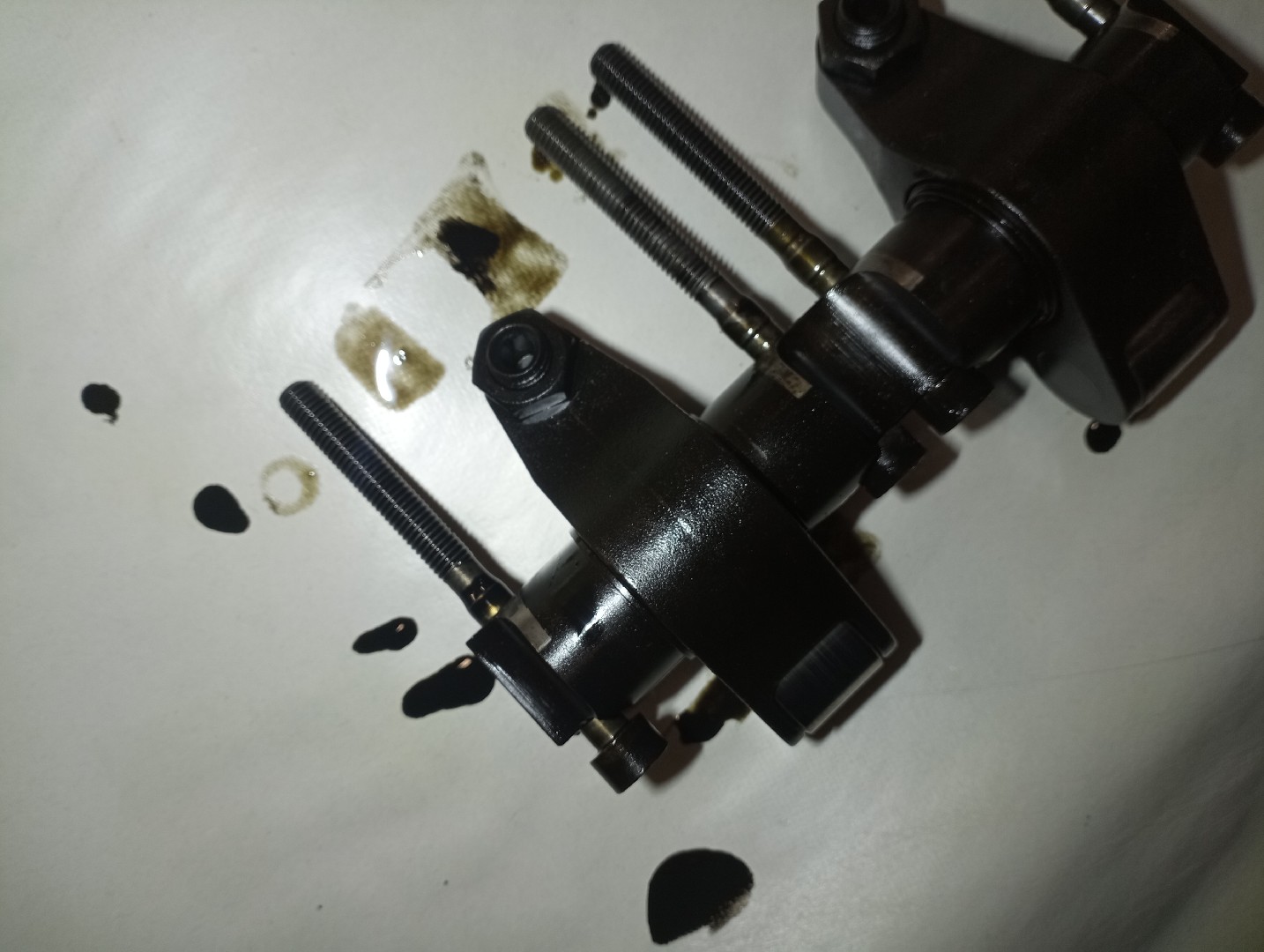 Suporte de Injector VOLKSWAGEN PASSAT Variant (3B6) | 00 - 05 Imagem-1