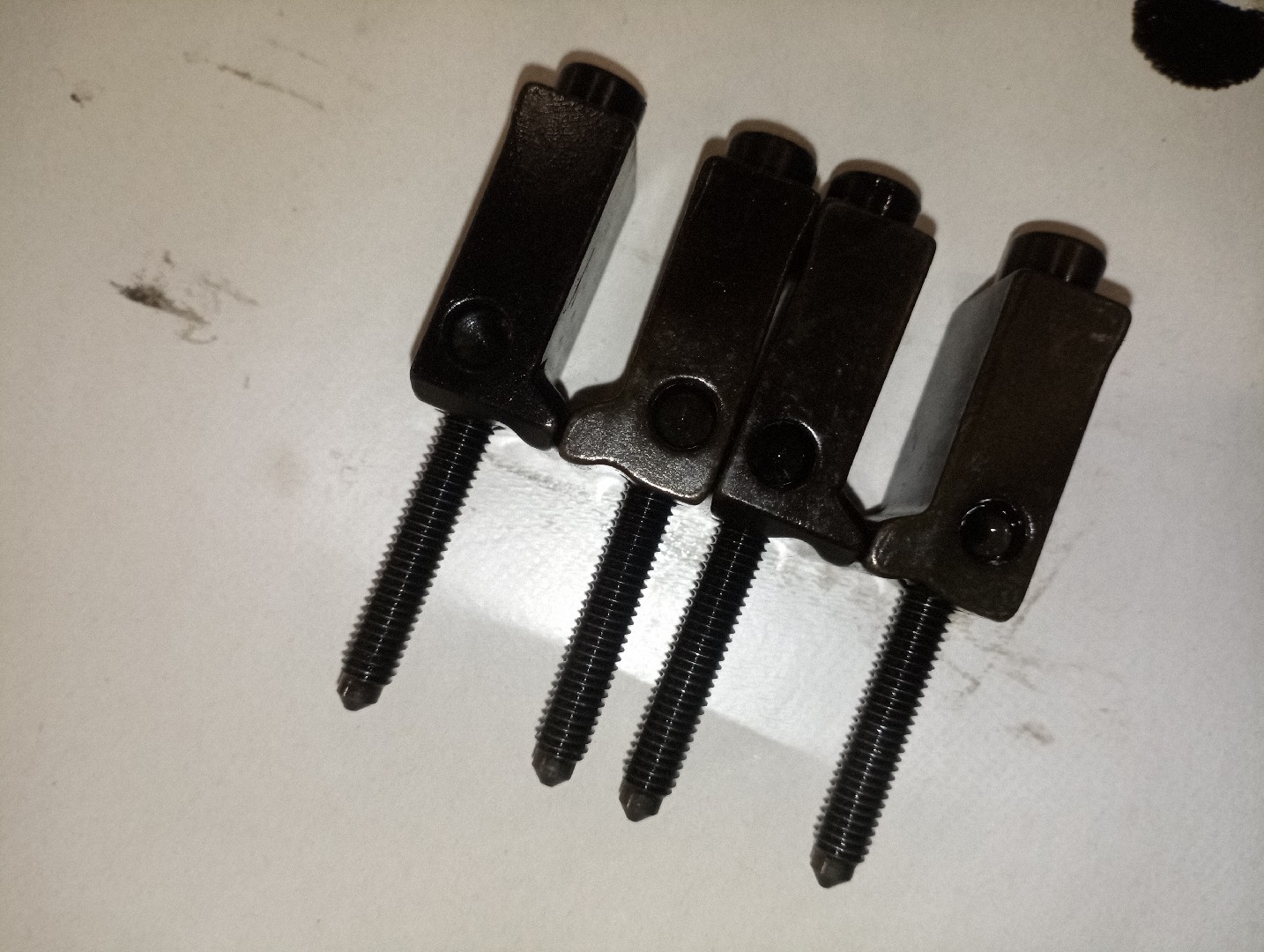 Suporte de Injector VOLKSWAGEN PASSAT Variant (3B6) | 00 - 05 Imagem-3