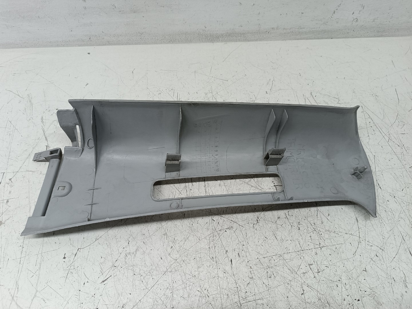 Moldura de pilar B direita MITSUBISHI COLT V (CJ_, CP_) | 95 - 04 Imagem-1