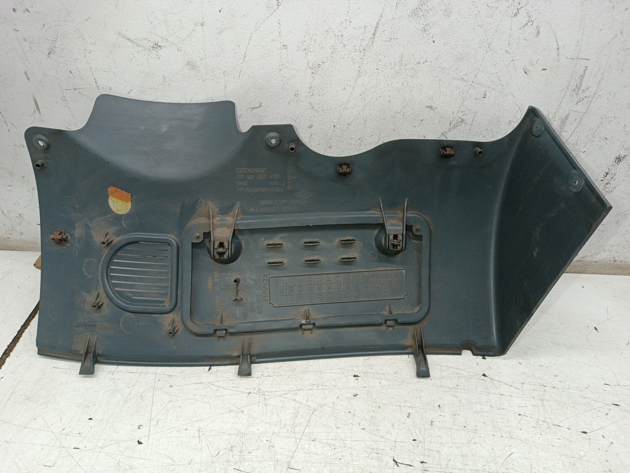 Painel inferior de tablier RENAULT KANGOO Express (FC0/1_) | 97 -  Imagem-1