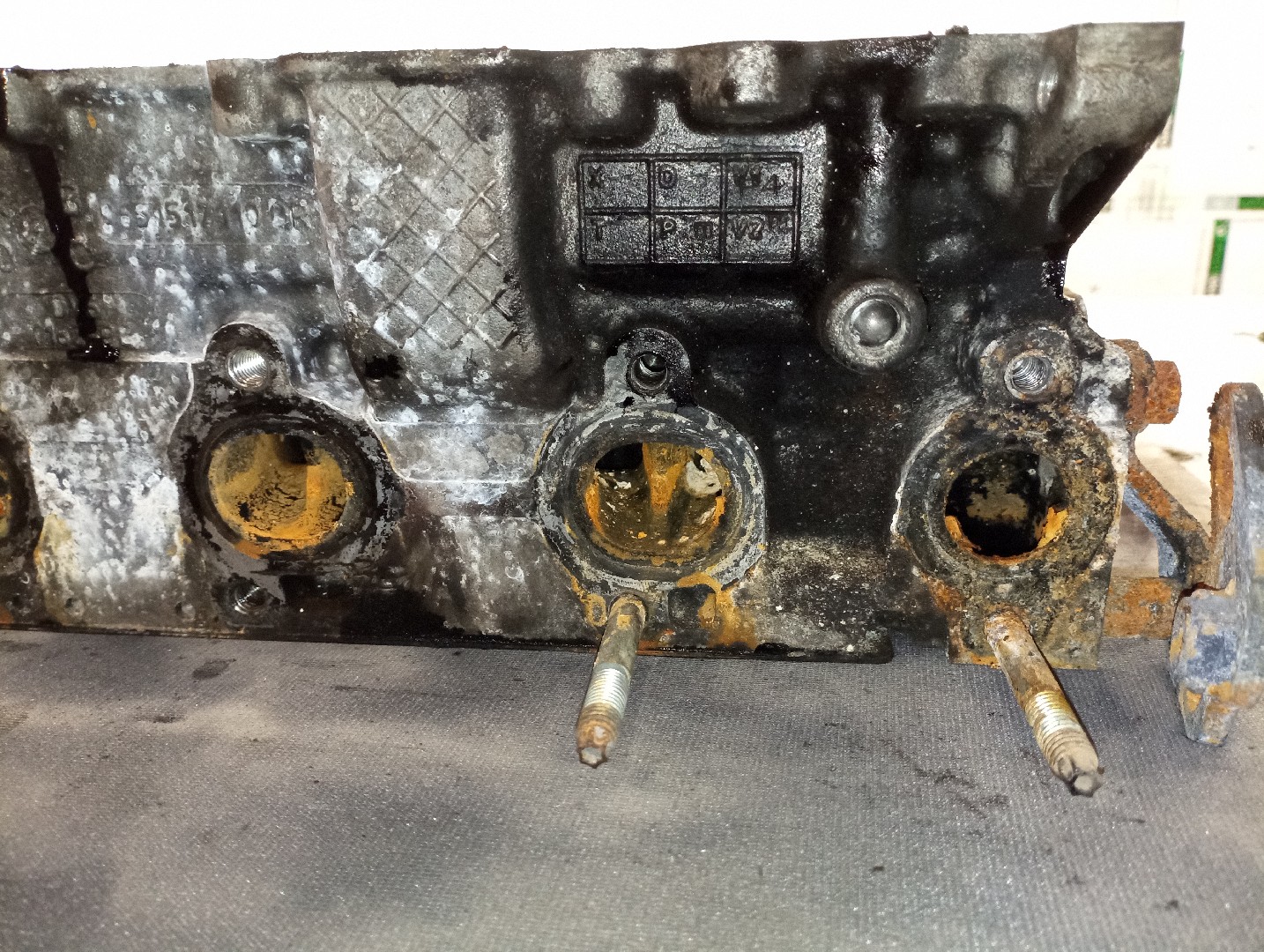 Cabeça de Motor PEUGEOT 307 SW (3H) | 02 - 09 Imagem-4