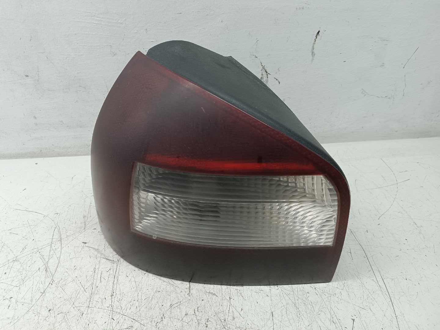 Left Tail Light  AUDI A3 (8L1) | 96 - 06 Imagem-6