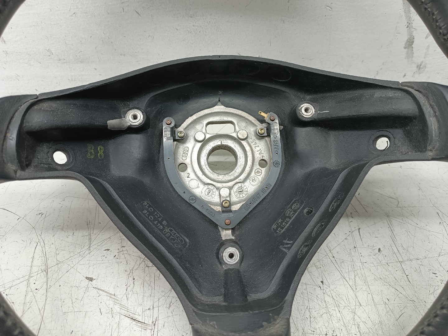 steering wheel AUDI A3 (8L1) | 96 - 06 Imagem-1