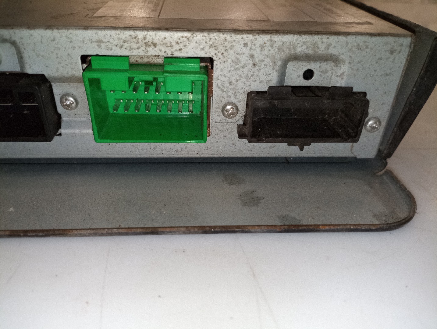 Amplificador de som VOLVO V40 Caixa/Hatchback (525, 526) | 13 - 15 Imagem-4