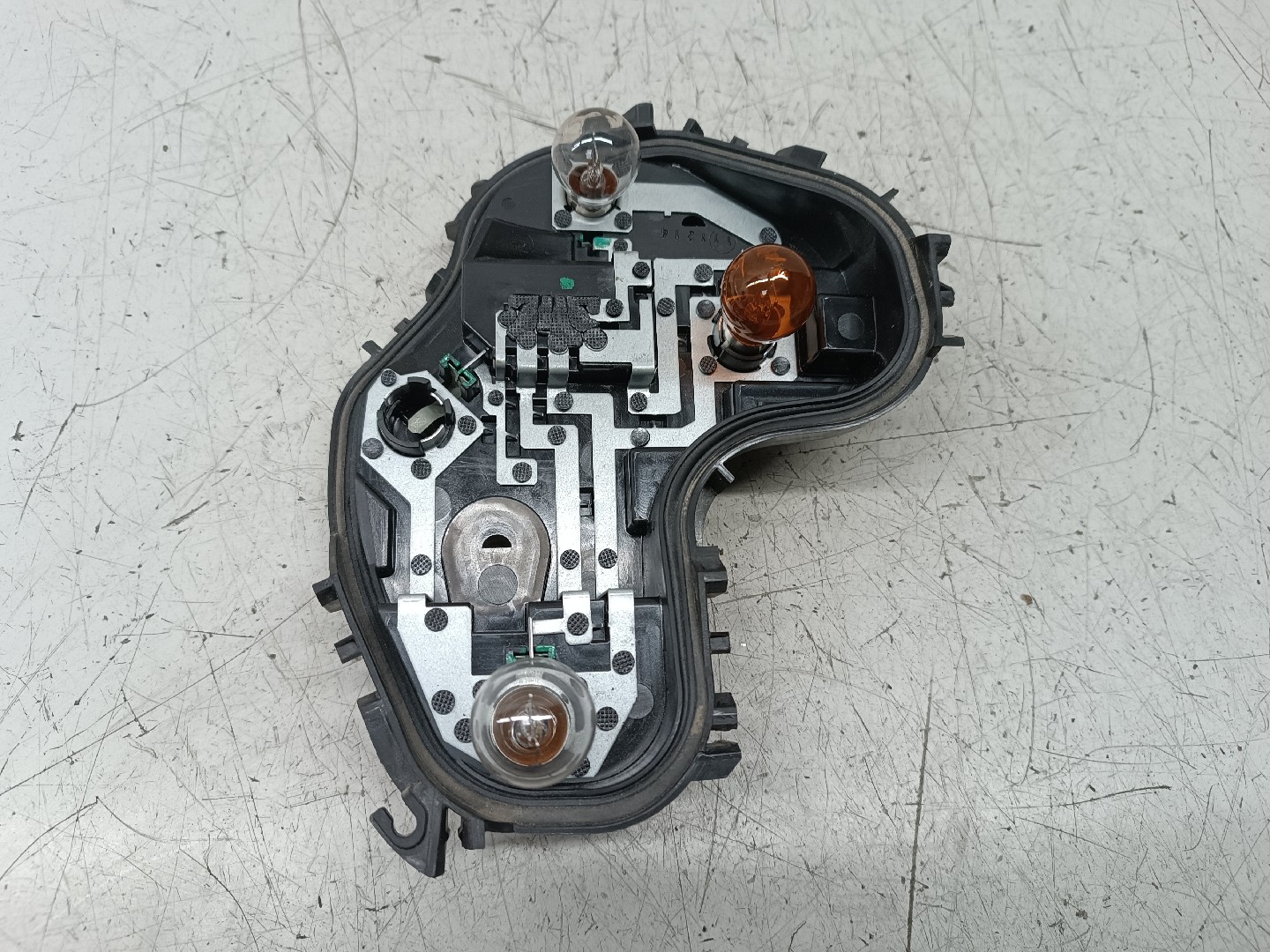 Suporte de Lampadas BMW 1 (F20) | 11 - 19