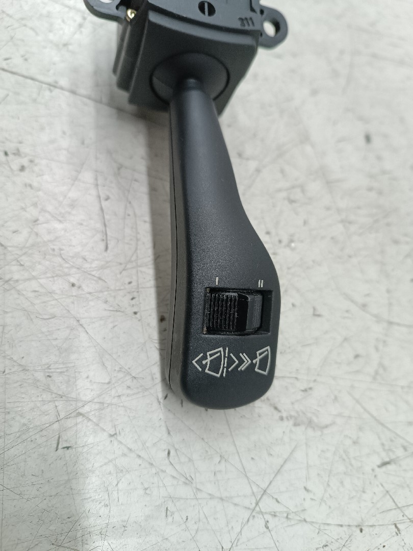 Comutador de limpa-para-brisas BMW 3 Compact (E46) | 01 - 05 Imagem-1