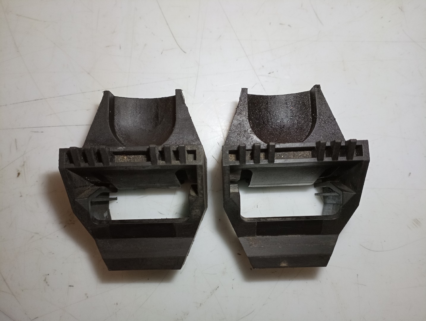 Suporte de radiador BMW 3 Compact (E46) | 01 - 05 Imagem-2