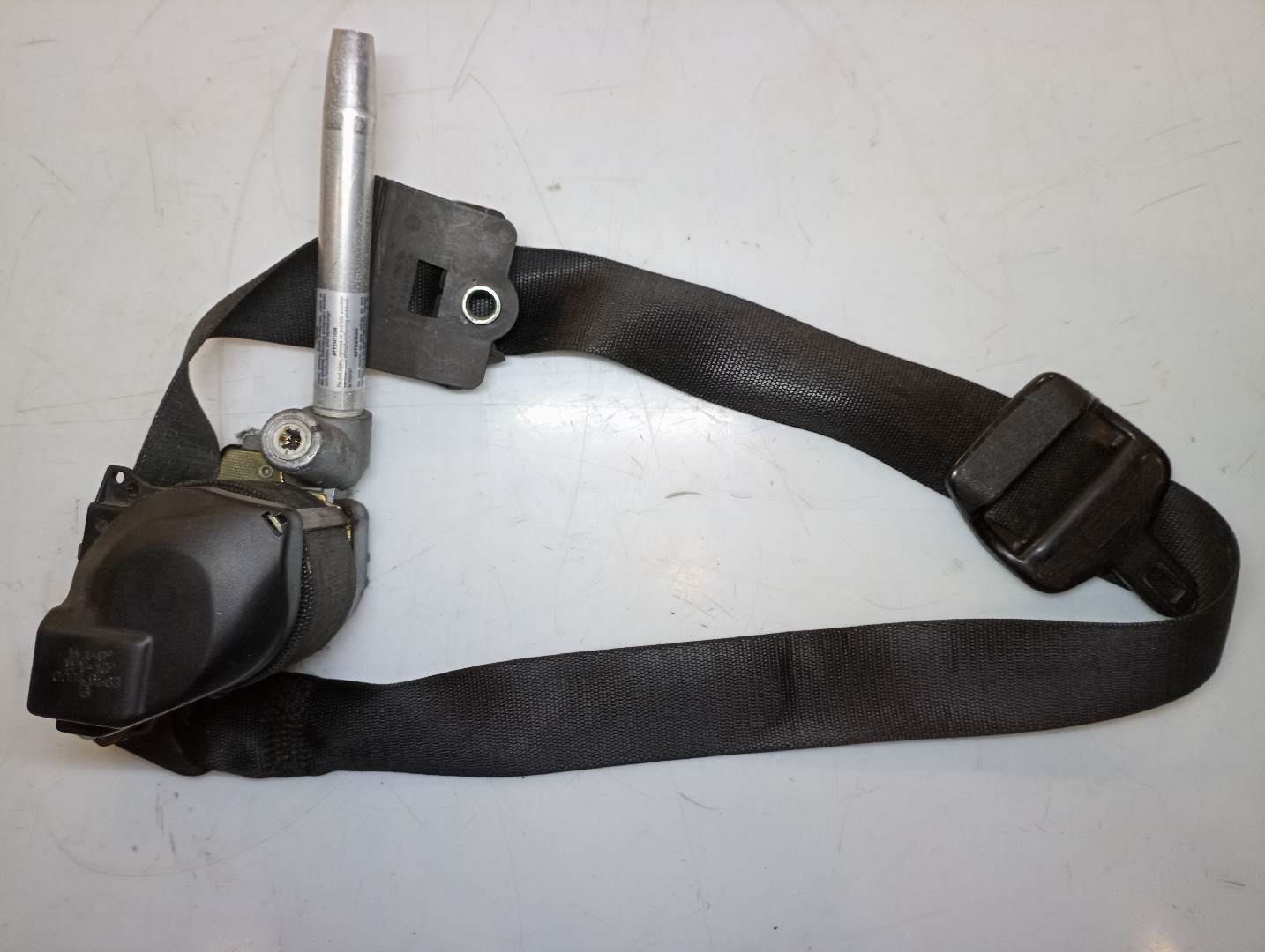 Pré tensor frente esquerdo MERCEDES-BENZ C-CLASS (W202) | 93 - 00