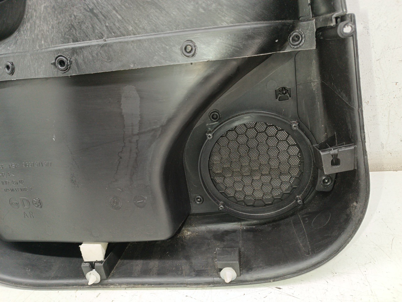 Quartela de porta trás direita PEUGEOT 307 SW (3H) | 02 - 09 Imagem-3