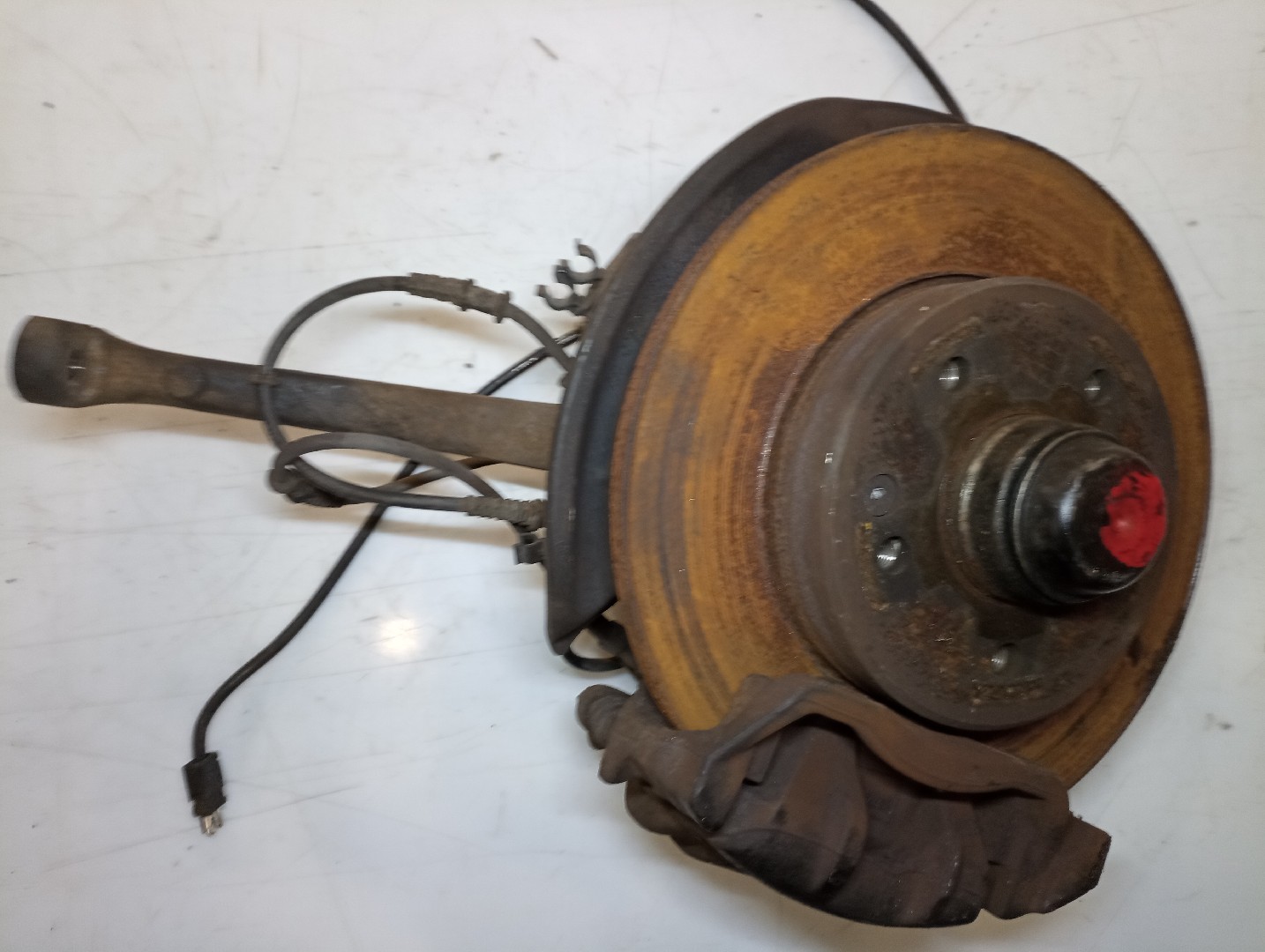 Manga de eixo frente esquerda MERCEDES-BENZ C-CLASS (W202) | 93 - 00 Imagem-1