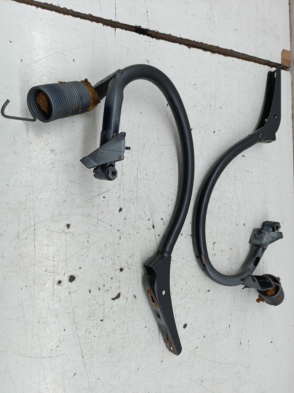 Dobradiça de mala MERCEDES-BENZ C-CLASS (W202) | 93 - 00