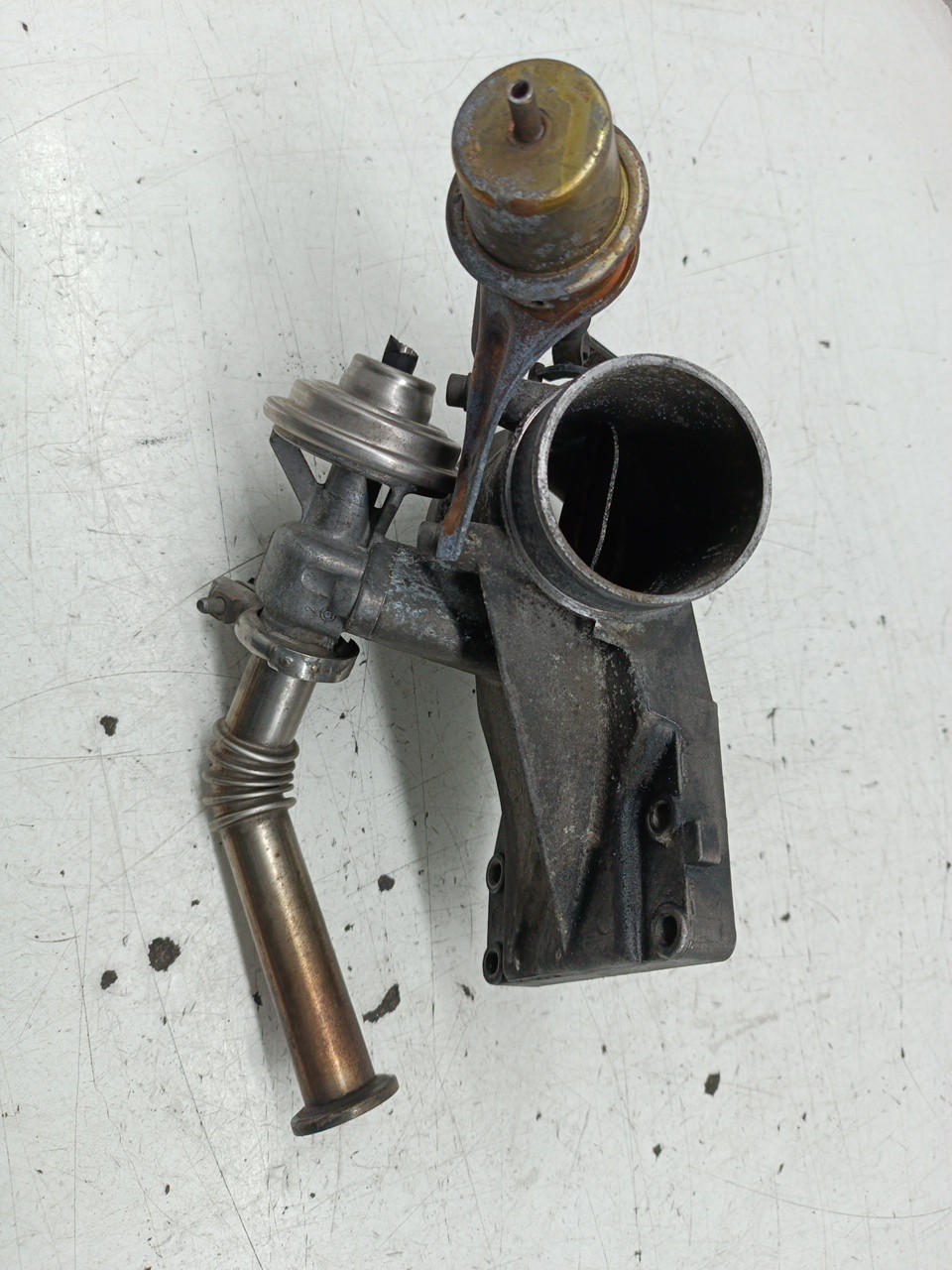 Borboleta de admissão MERCEDES-BENZ C-CLASS (W202) | 93 - 00 Imagem-6