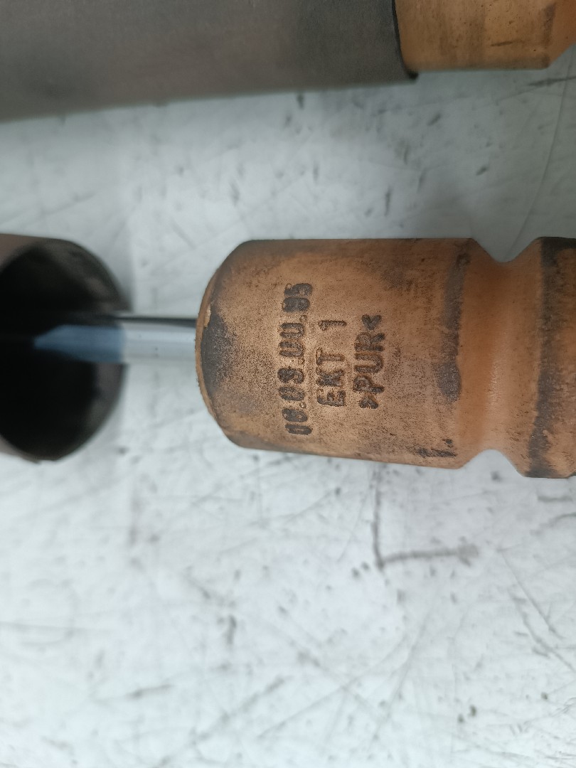 Amortecedores traseiros MERCEDES-BENZ C-CLASS (W202) | 93 - 00 Imagem-1