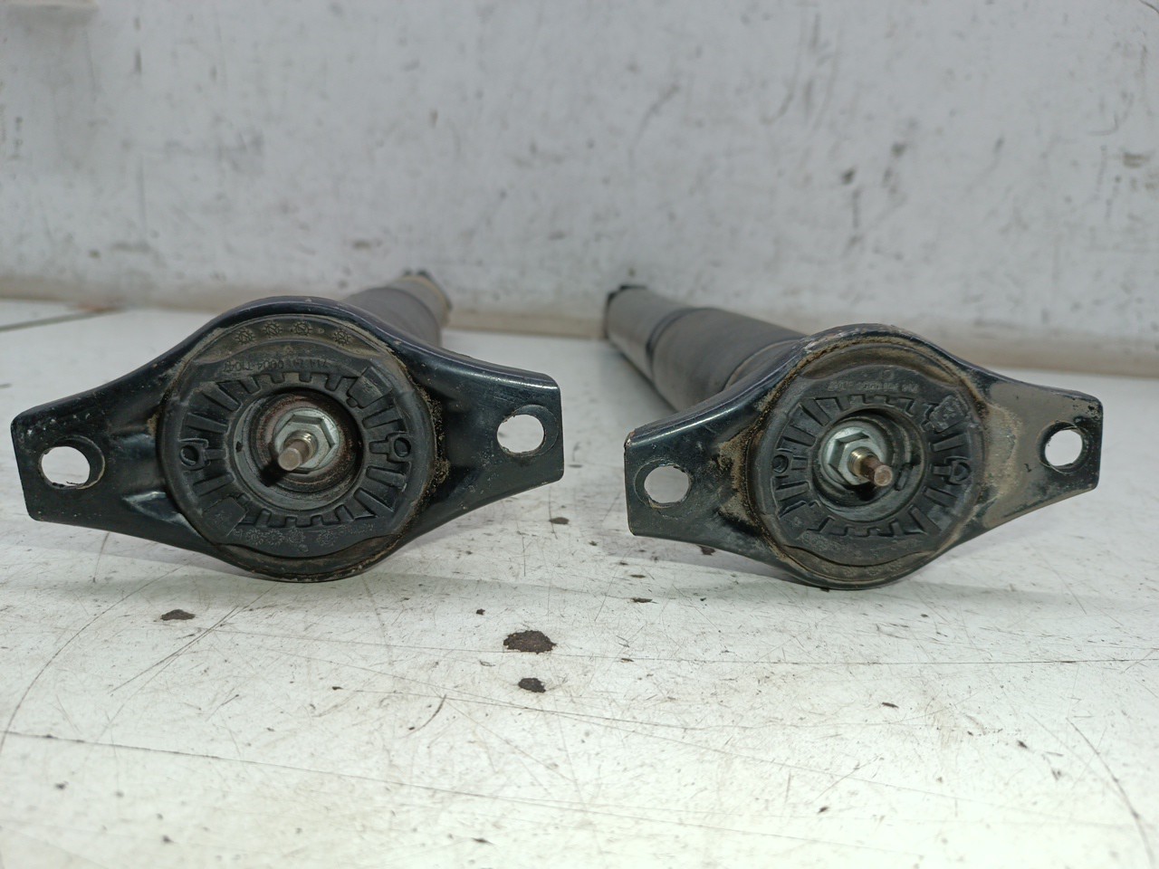 Amortecedores traseiros FORD S-MAX (WA6) | 06 - 14 Imagem-3